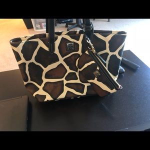 NWOT Dooney and Bourke Giraffe Purse